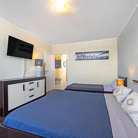 Apartment Seaview Arena Pula Ngoại thất bức ảnh