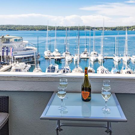 Apartment Seaview Arena Pula Ngoại thất bức ảnh