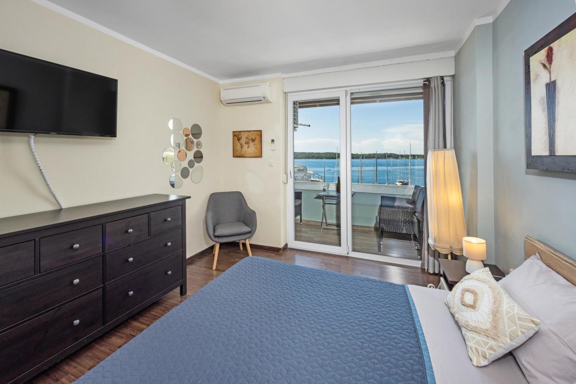 Apartment Seaview Arena Pula Ngoại thất bức ảnh